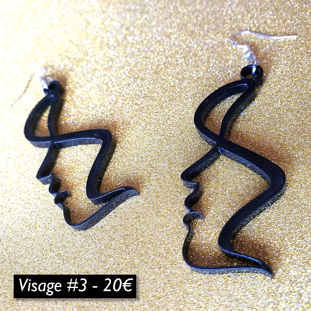 Visage#3 boucle oreille